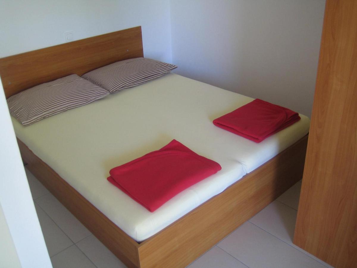Iva Apartments Novigrad  ภายนอก รูปภาพ