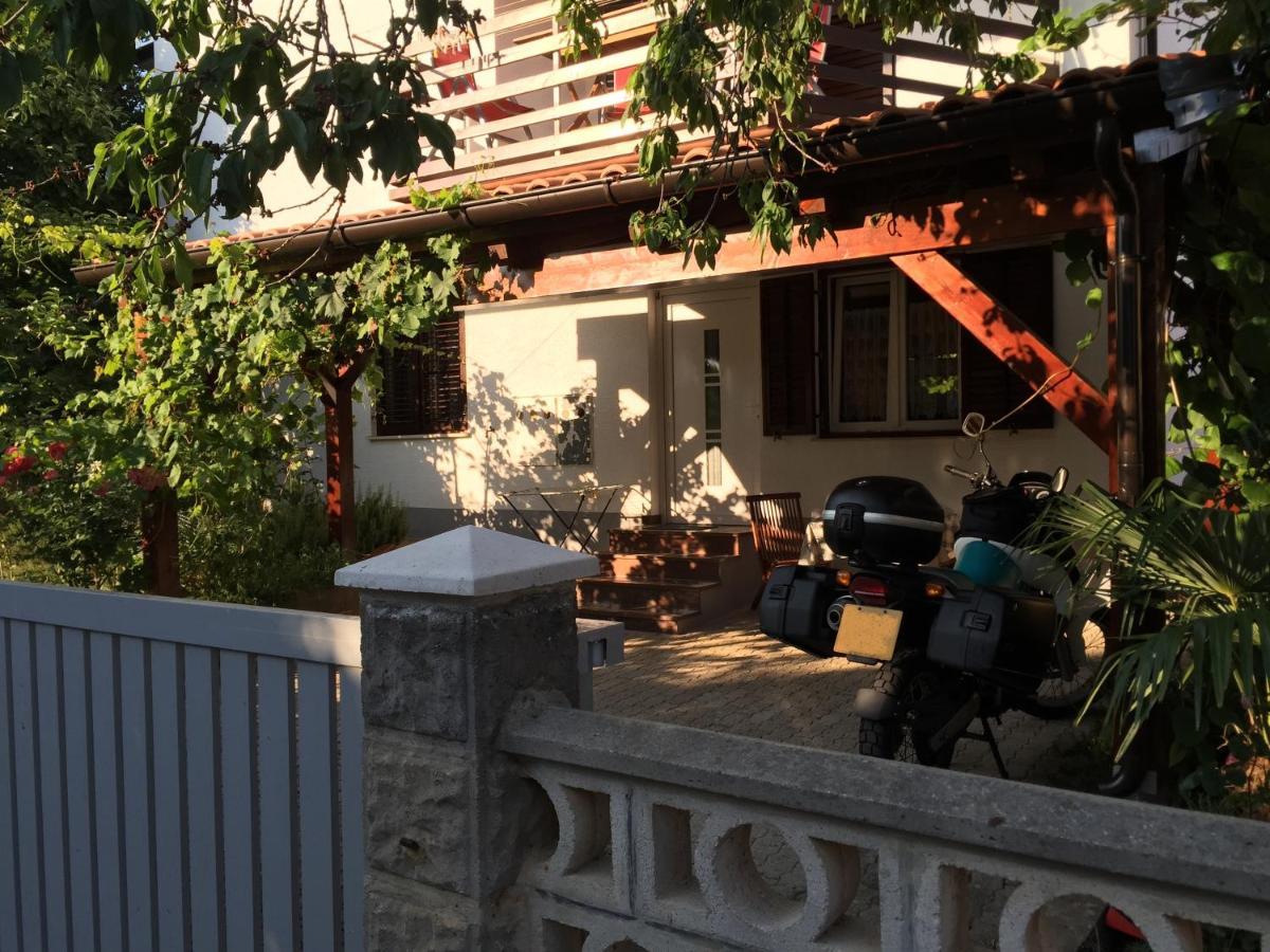 Iva Apartments Novigrad  ภายนอก รูปภาพ