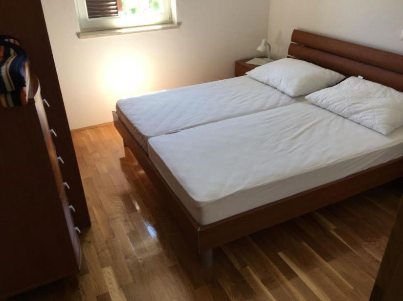 Iva Apartments Novigrad  ภายนอก รูปภาพ